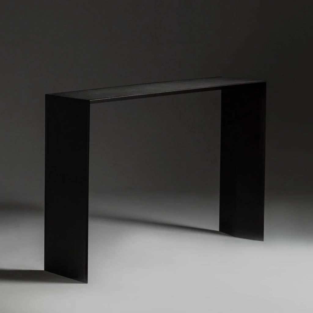 Wing Console