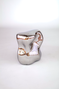 Article 01 – Stand