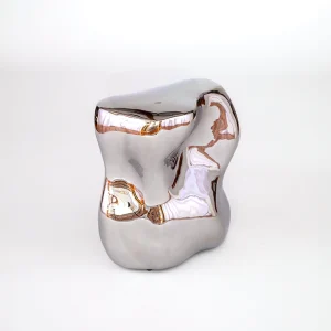 Article 01 – Stand