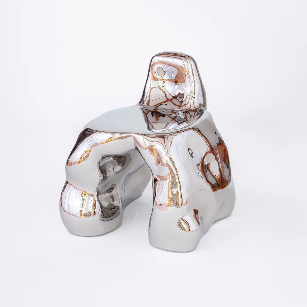 Article 03 - Chair