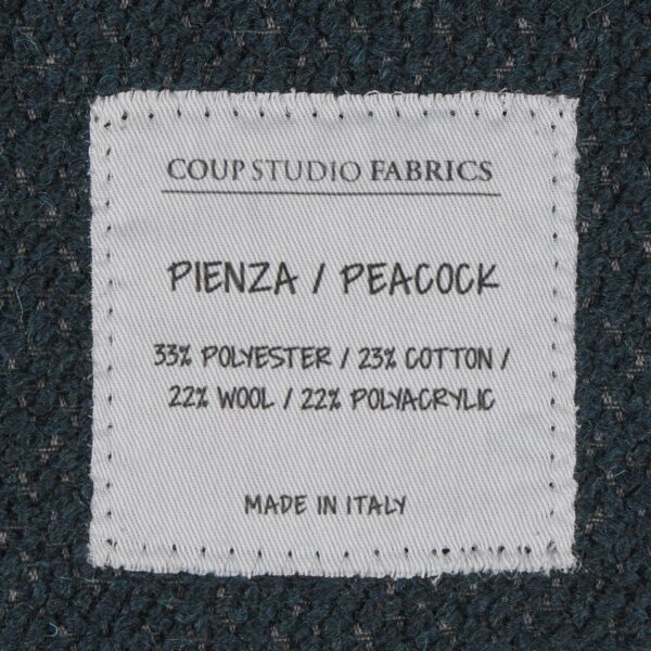 PIENZA – PEACOCK