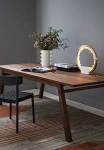 PROMETHEUS IV TABLE LAMP