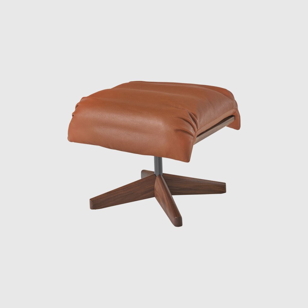 Ramus Lounge Chair and Ottoman
