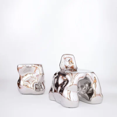 Article 03 – Chair