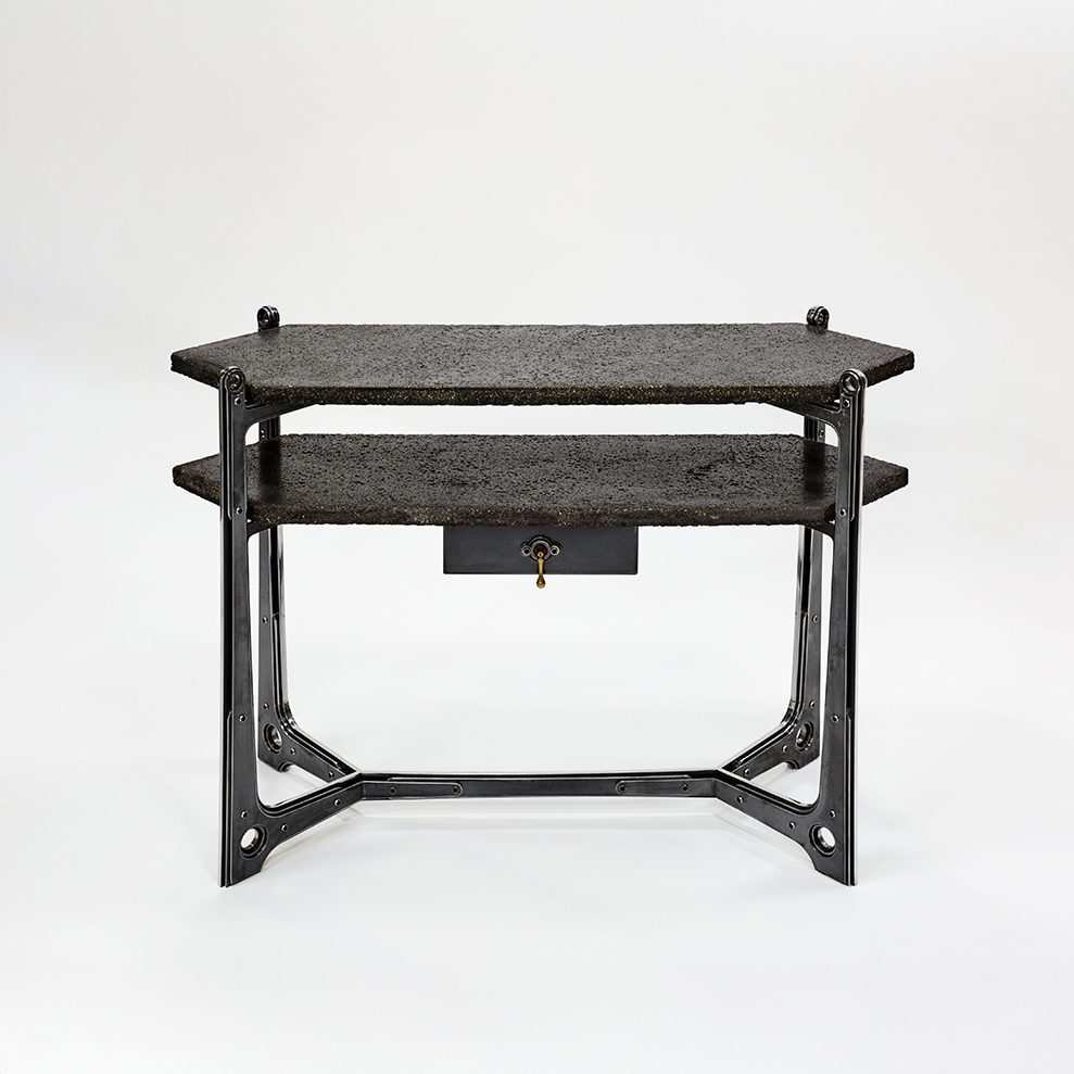 Console 273