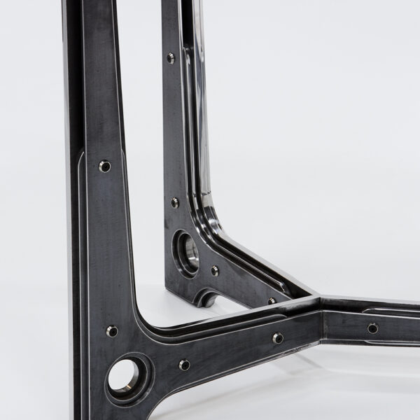 Console 273
