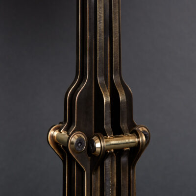 Lampe Laiton Carrée – Patinated Brass