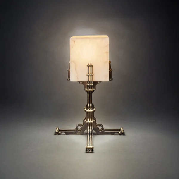 Lampe Laiton Carrée – Patinated Brass