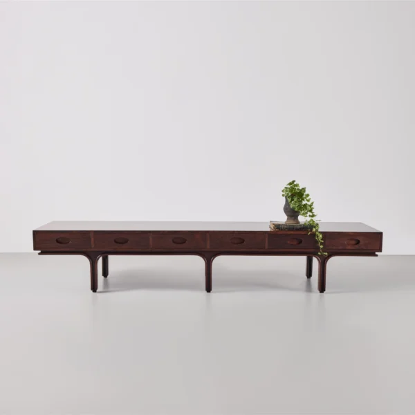 Taddei Cocktail Table by Gianfranco Frattini produced by Bernini