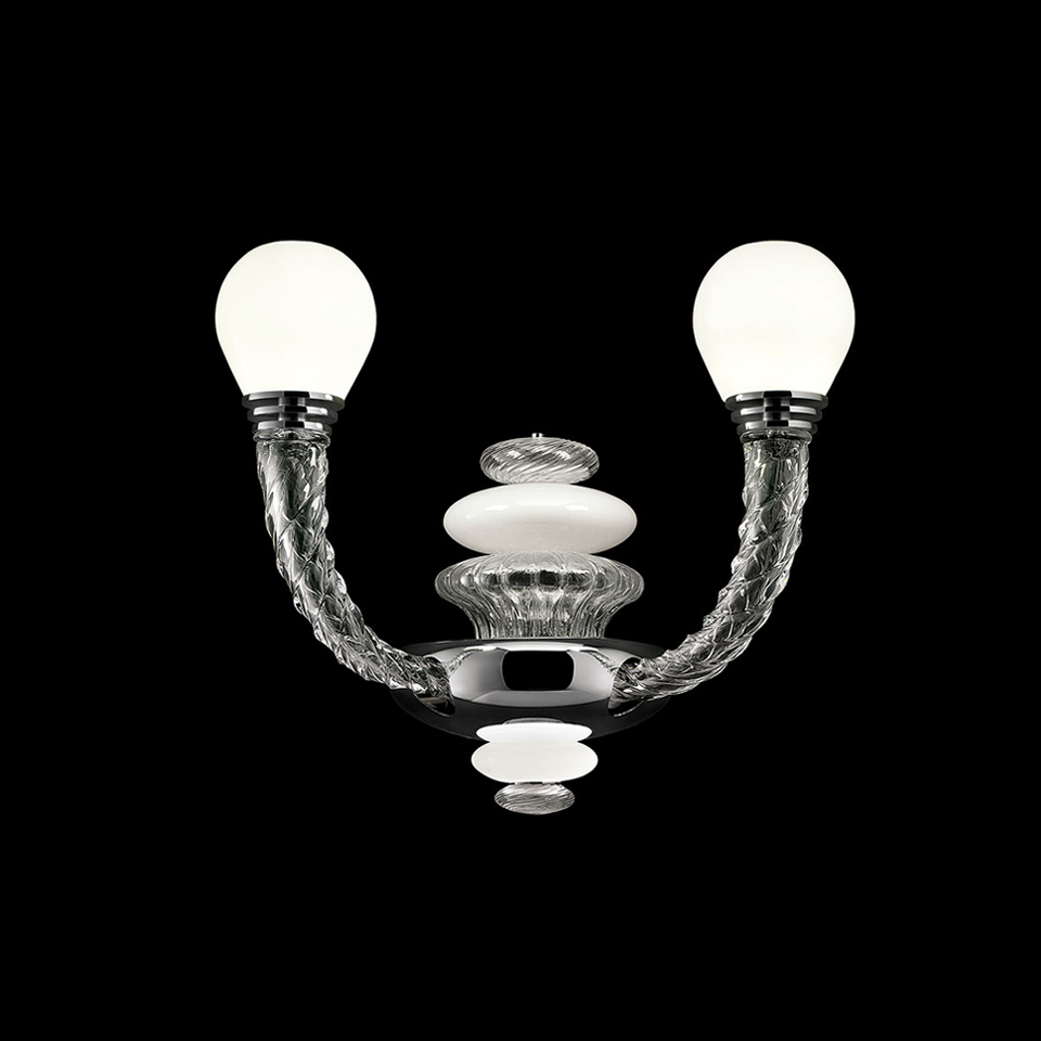 Pigalle Sconce
