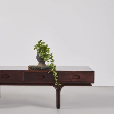 Taddei Cocktail Table by Gianfranco Frattini produced by Bernini