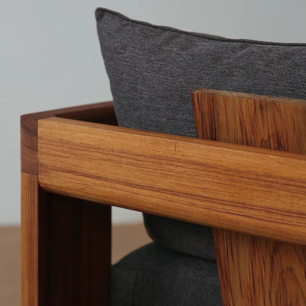 Ava Sofa