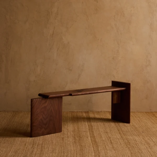 Henrique Bench
