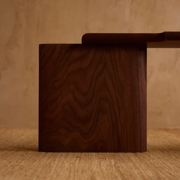 Henrique Bench