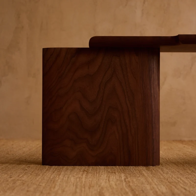 Henrique Bench