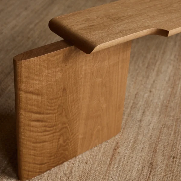 Henrique Bench