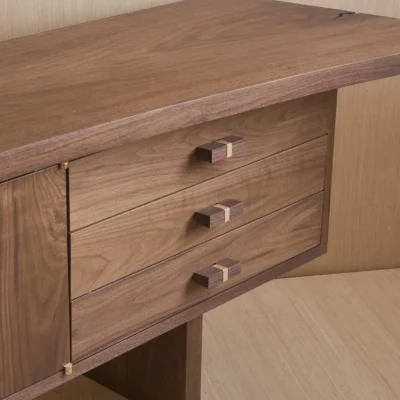 Mira Credenza
