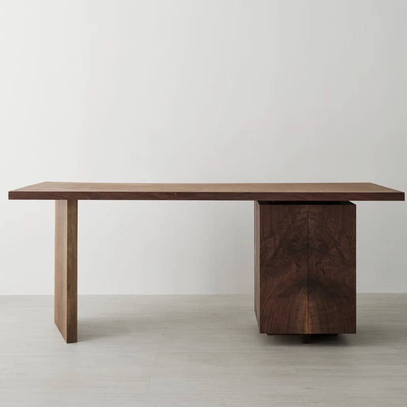 Mira Desk