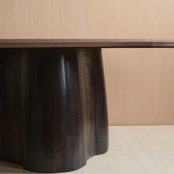 Nelly Dining Table