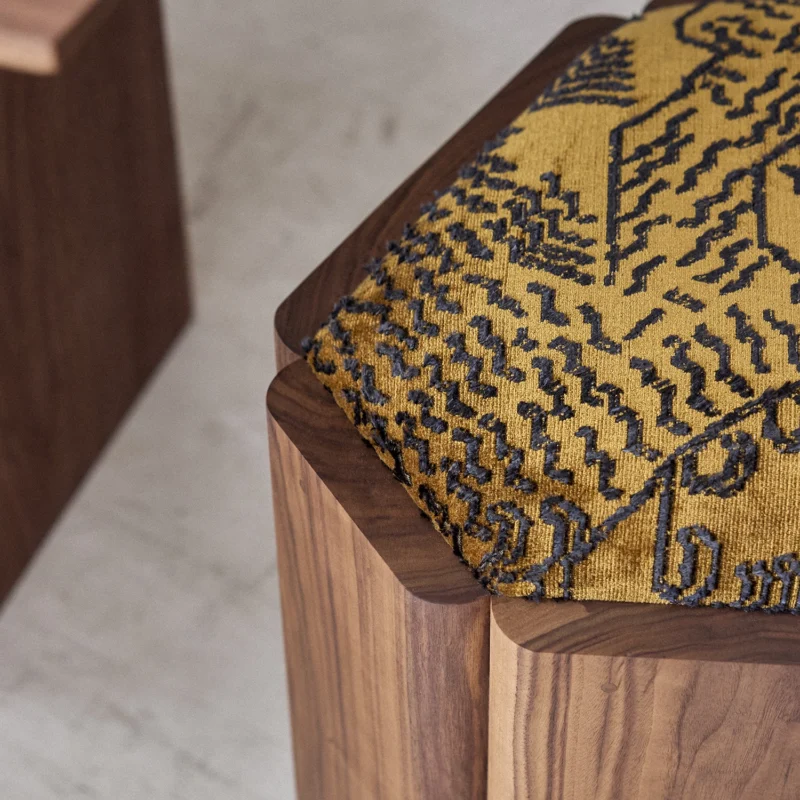Quin Stool