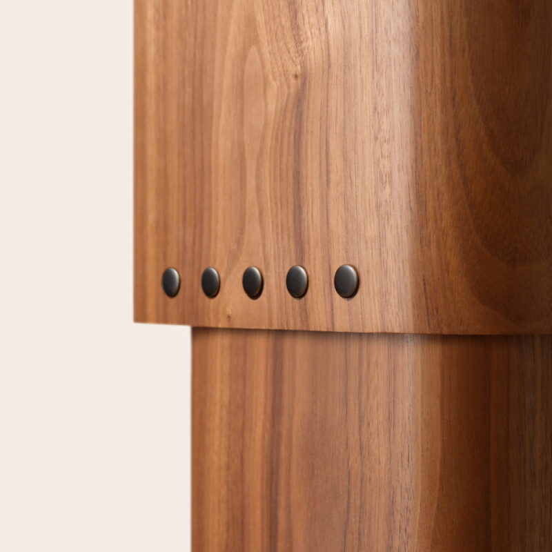Stud Sconce – Curved 2