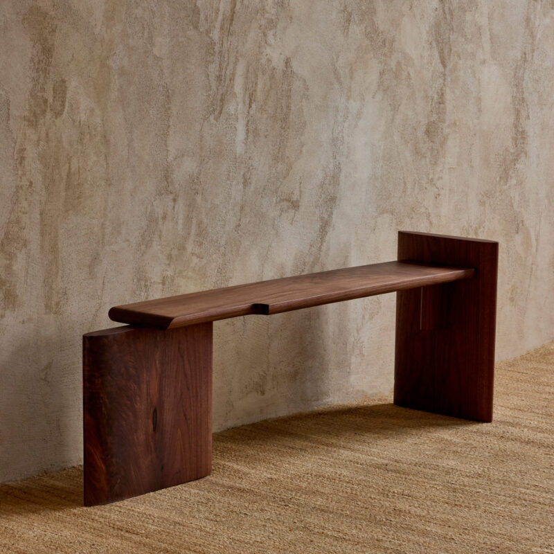 Henrique Bench