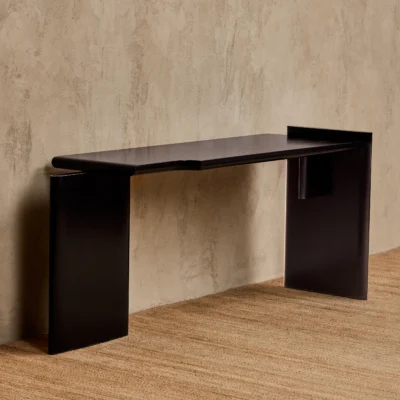 Henrique Desk