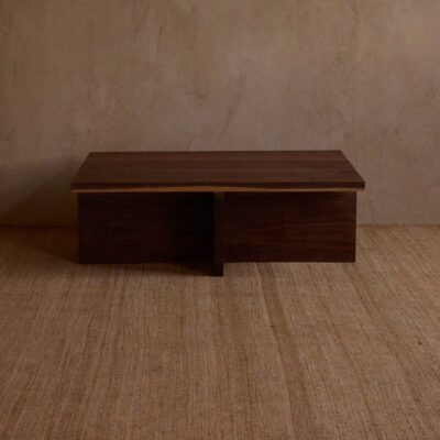 Noa Coffee Table & Ottomans