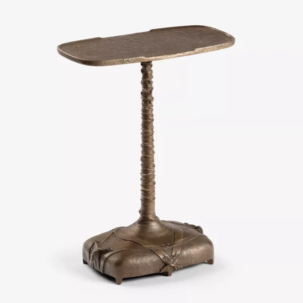 Amarra Spot Table