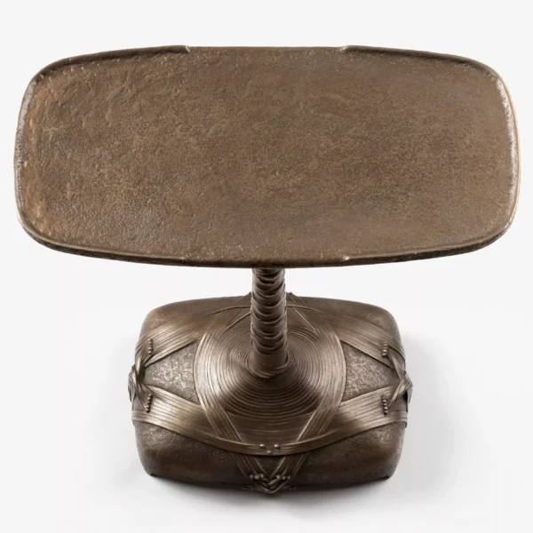 Amarra Spot Table