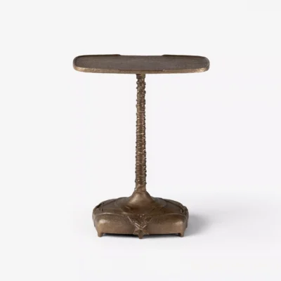 Amarra Spot Table