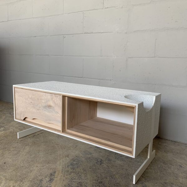 OUTSIDE IN Side Table – Metal Legs