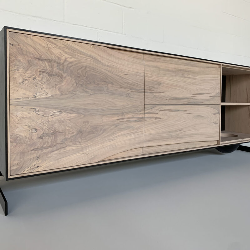 OUTSIDE IN Credenza – Metal Legs – 85”