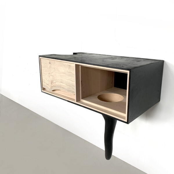OUTSIDE IN Console in Maple- Wall Mounted – 29”