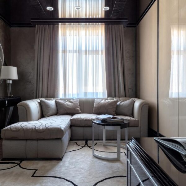 Sara Table Lamp