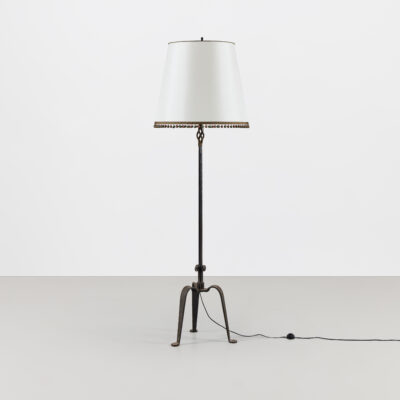 Flamme Wrought-Iron Floor Lamp