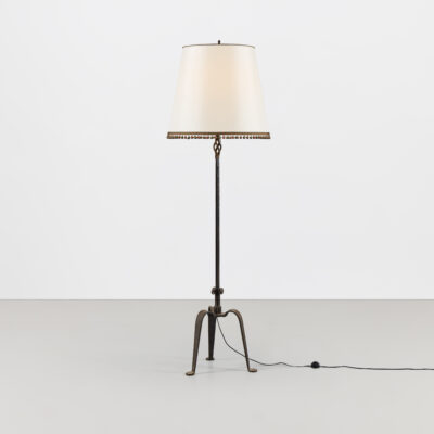 Flamme Wrought-Iron Floor Lamp