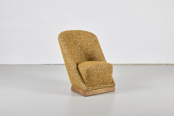 Hugo Slipper Chair