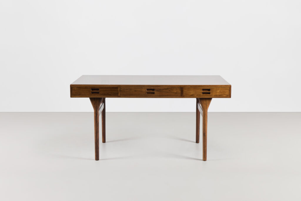 ND93 Rosewood Desk Nanna and Jørgen Ditzel for Søren Willadsen