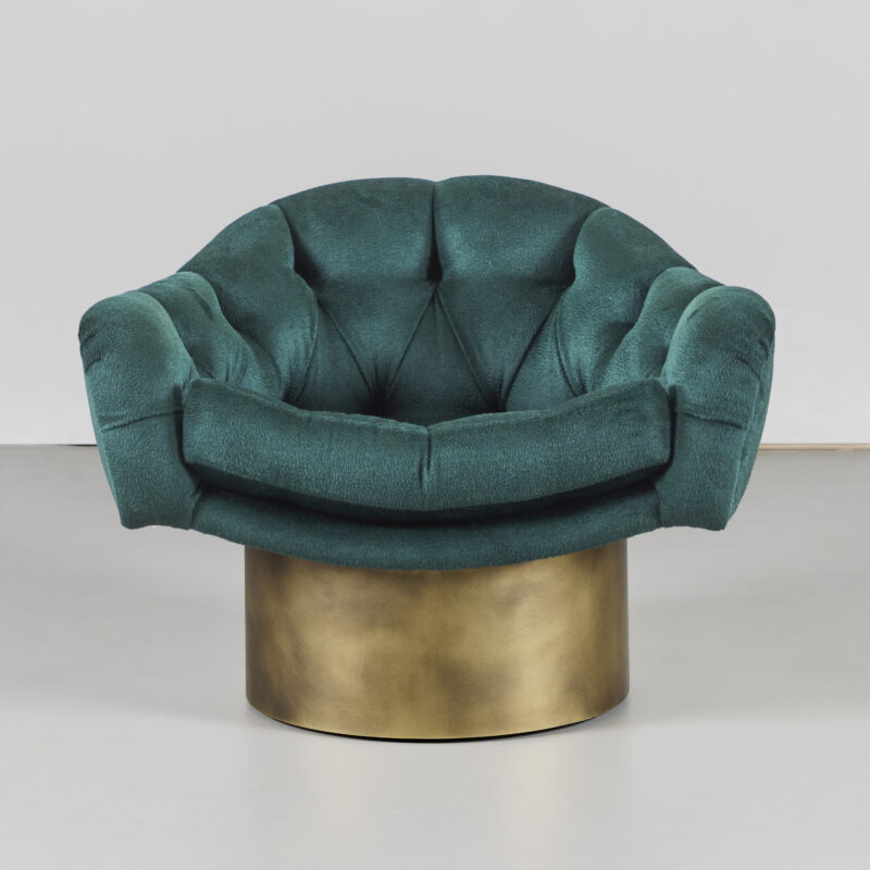 Column Turn Around Swivel Chair