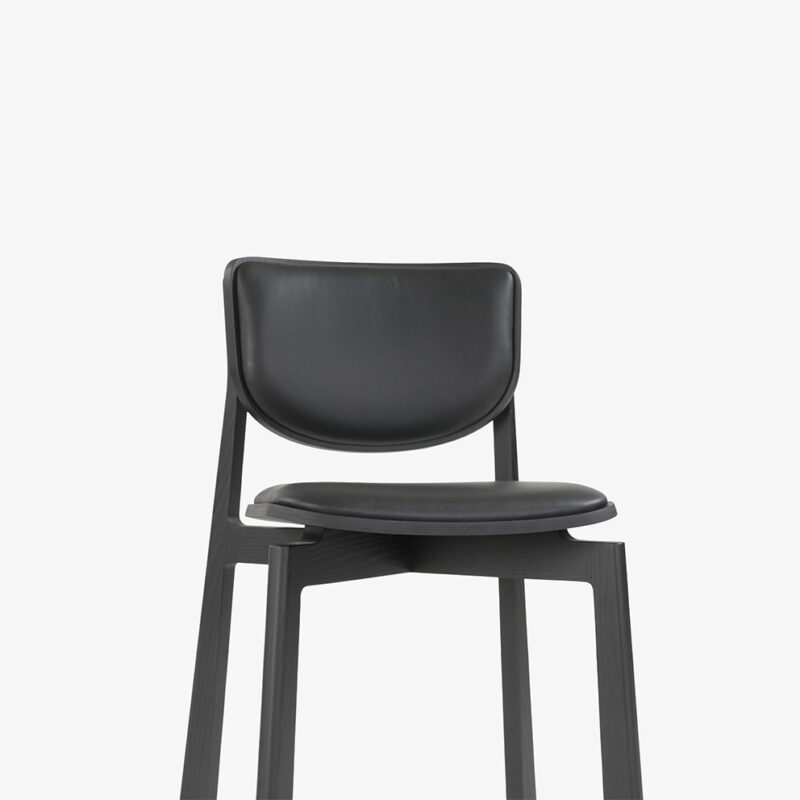 Naqi Chair