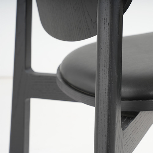 Naqi Chair