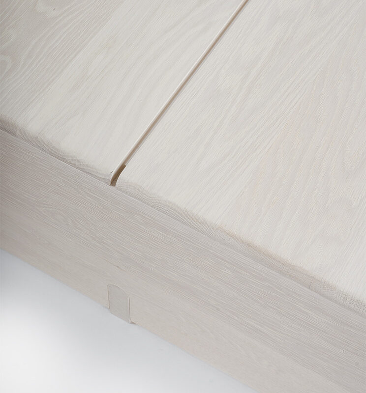 Tye Cocktail Table