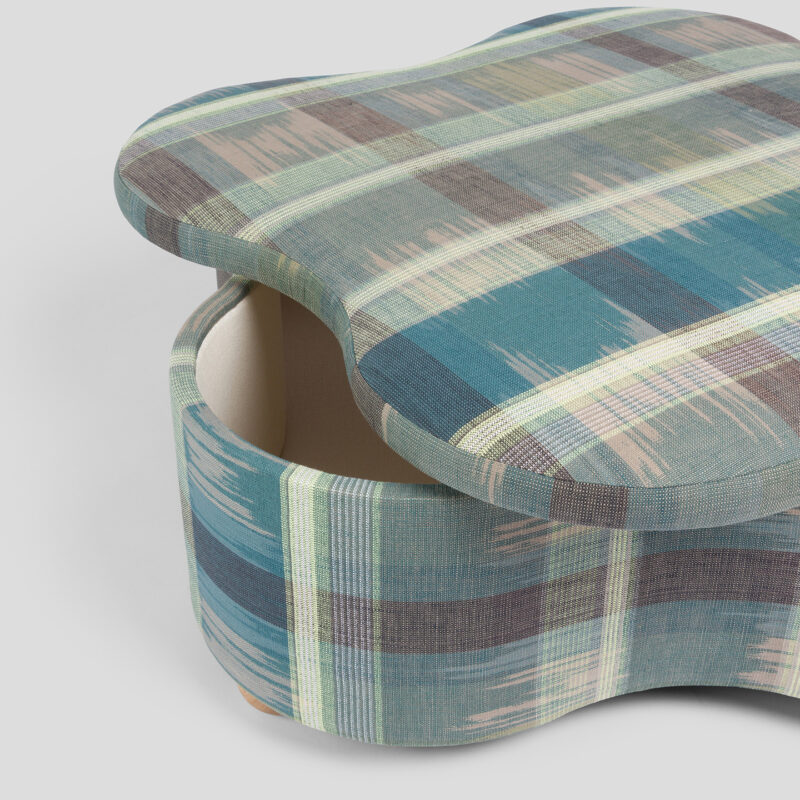 Large Puzzle Ottoman – Bun Feet