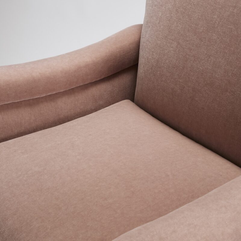 Topi Armchair