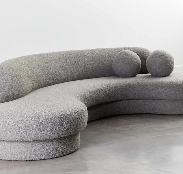 Biomorphic Sofa Grand by COUP STUDIO