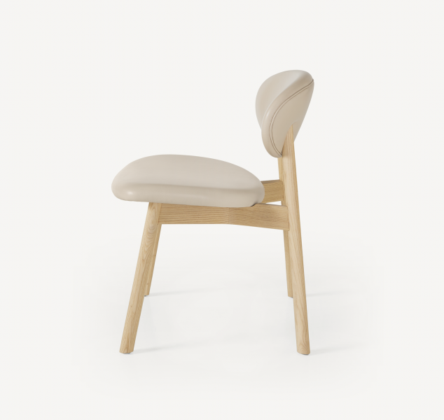Ovoid Chair by BassamFellows