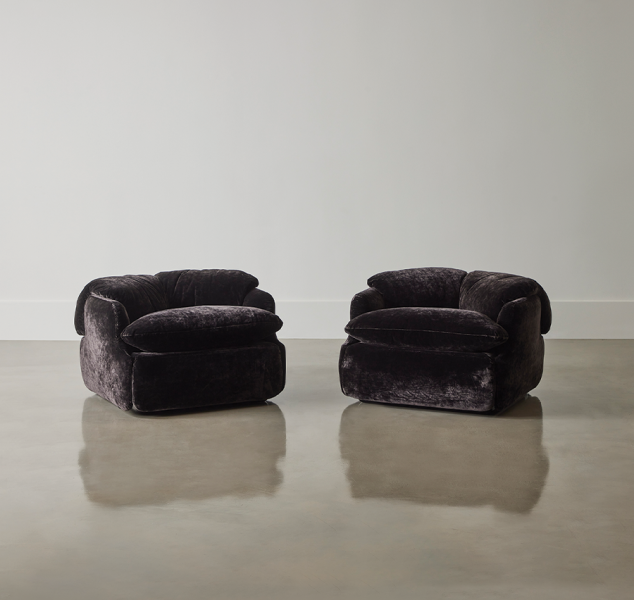 Pair of Confidential Chairs by Rosselli Alberto