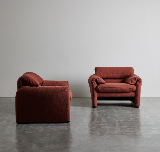 Pair of Maralunga Chairs by Vico Magistretti for Cassina