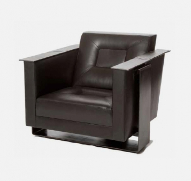 Domito Club Chair by Chuck Moffit